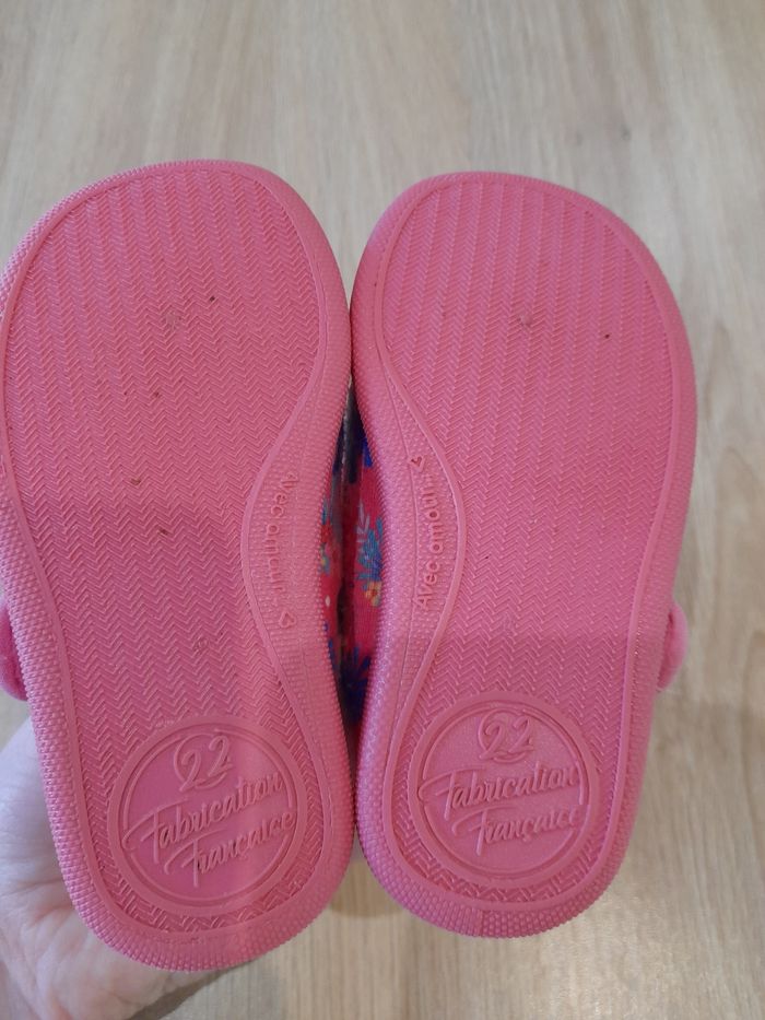 Lot chaussures fille t22 - photo numéro 8