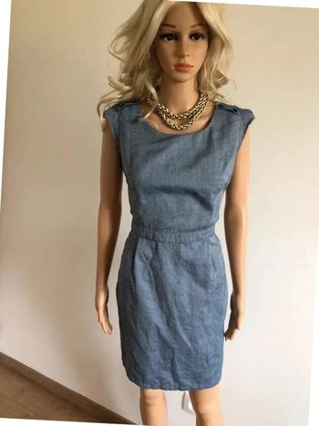 Robe bleue à manches courtes Lola Espeleta taille M jamais portée