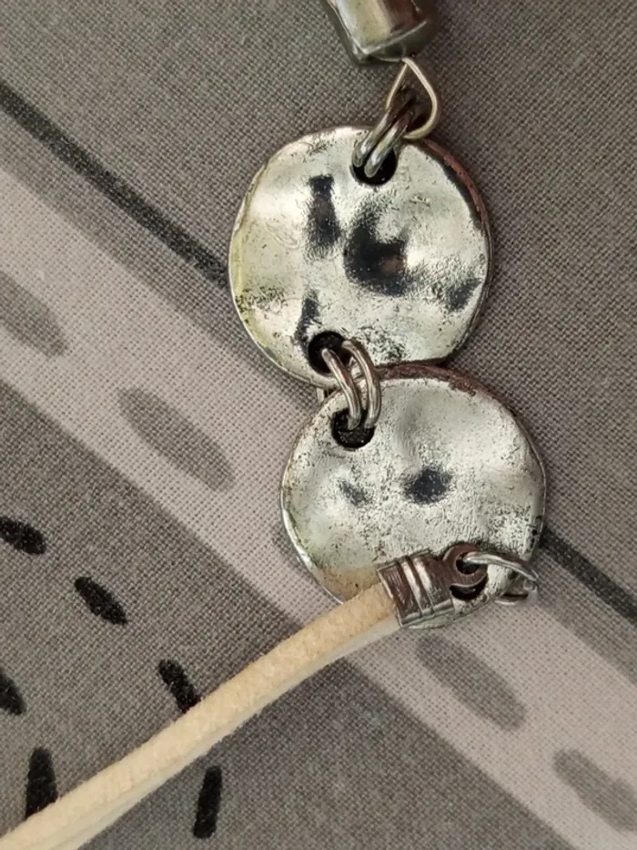 Collier gris blanc bréal vintage - photo numéro 6