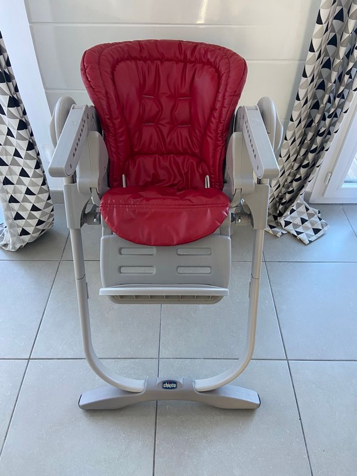 Chaise haute inclinable chicco - photo numéro 2