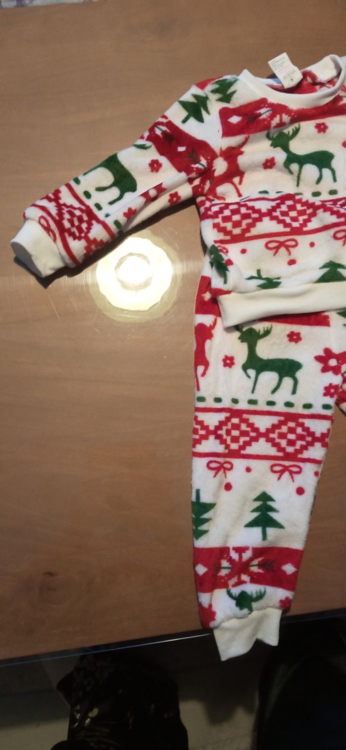 ensemble garçon Noël ( 18/24 mois) - photo numéro 2