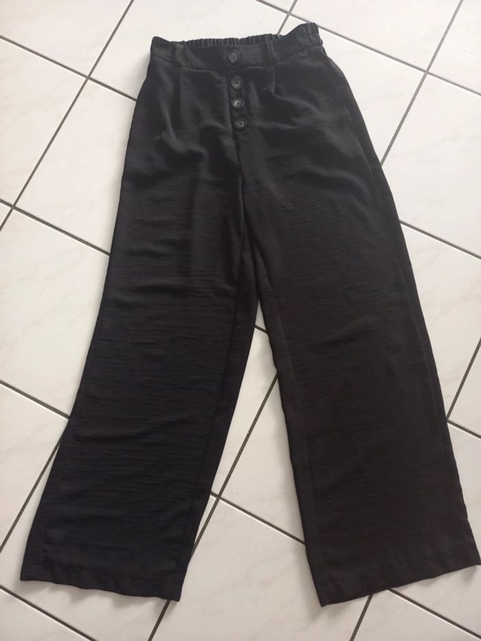 Vestido pantalon taille haute large fluide stradivarius M