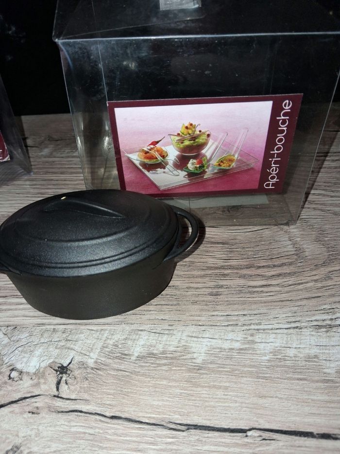 Lot de trois boîtes de petites cocottes apéro avec couvercles - photo numéro 2