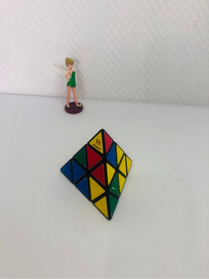 Rubik's Cube Pyramide / Pyraminx - photo numéro 2