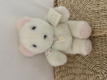 Ours en peluche vintage Eden Baby, blanc, oreilles roses