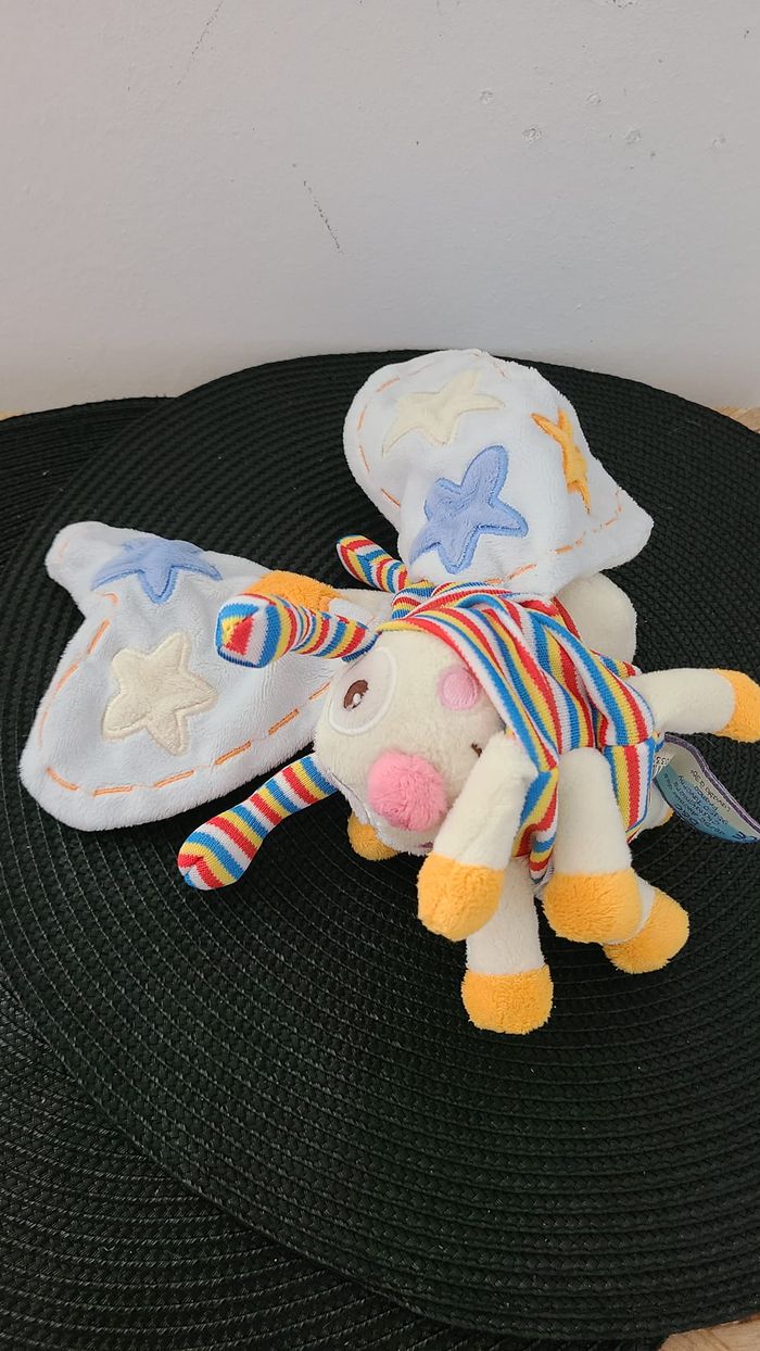 Doudou et compagnie Taille : environ 24 cm Doudou papillon Chenille qui se transforme en papillon. - photo numéro 2