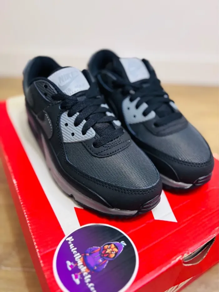 Nike Air Max 90 Black Anthracite Cool Grey T36 - photo numéro 3