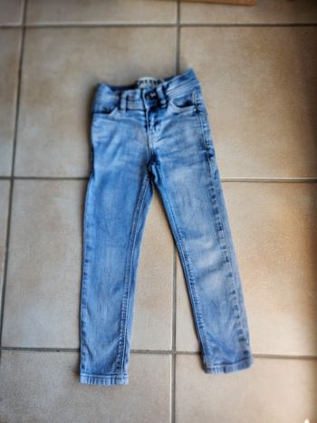 Jean Creeks taille 4 ans