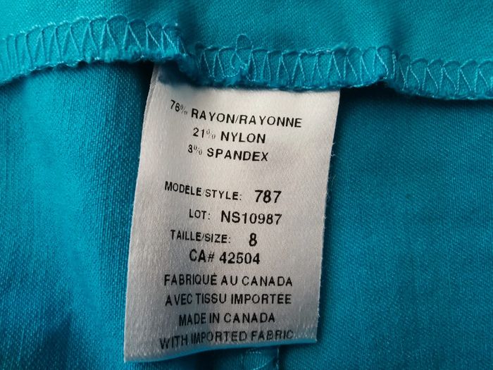 Pantacourt. Bleu turquoise. Taille 36.Lizette - photo numéro 6