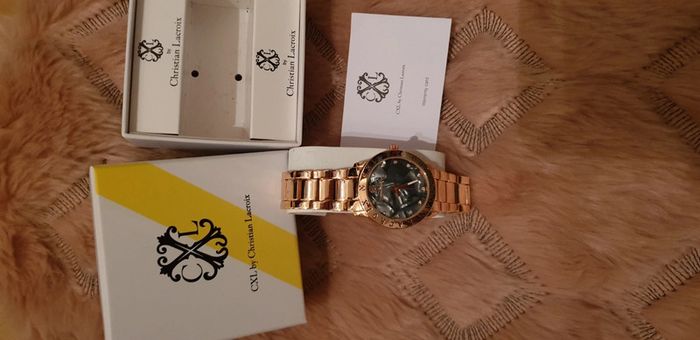 Montre doré rosé Christian Lacroix CXL - photo numéro 7