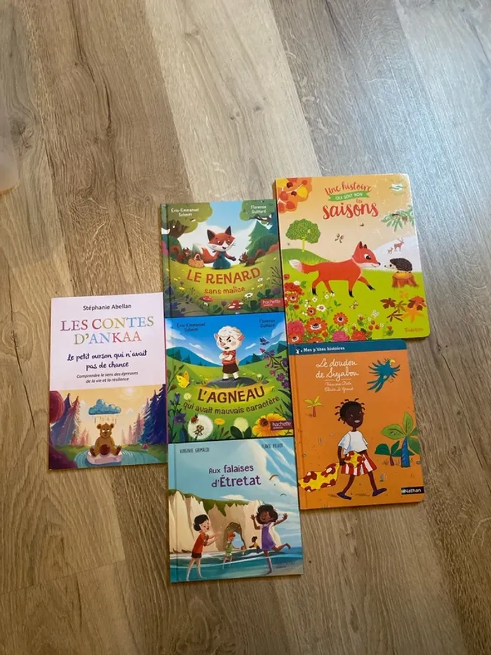 lot de six livres pour enfants