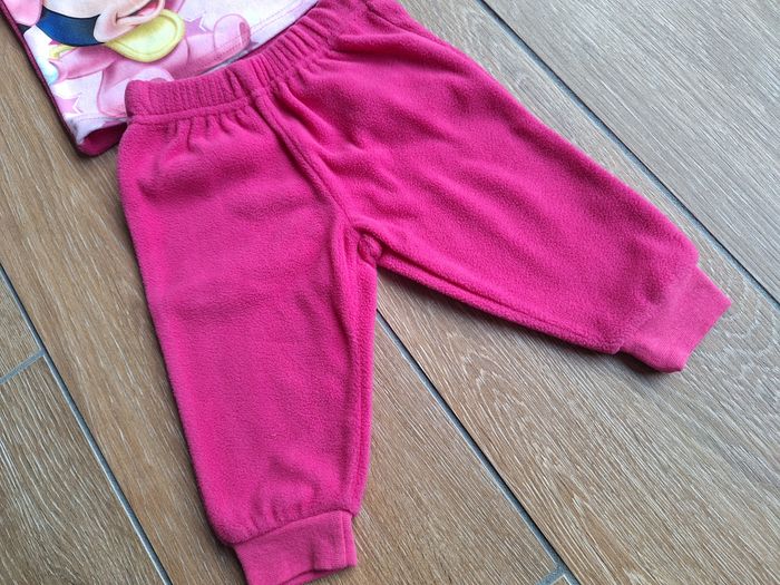 Ensemble/pyjamas rose Minnie polaire 6 mois (67cm) Disney baby - photo numéro 5
