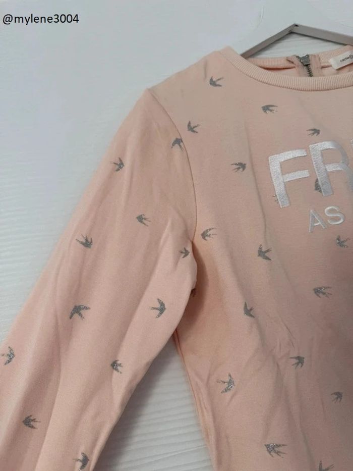 Sweat rose abricot motifs oiseaux et écritures à manches longues et fermeture éclair dos - photo numéro 2