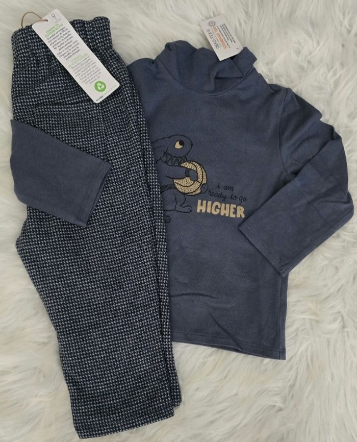 NEUFS  (non portés) 🏷🏷😍🤩 superbe ensemble chaud  24 mois Garçon 💙💙🤩(ferme)