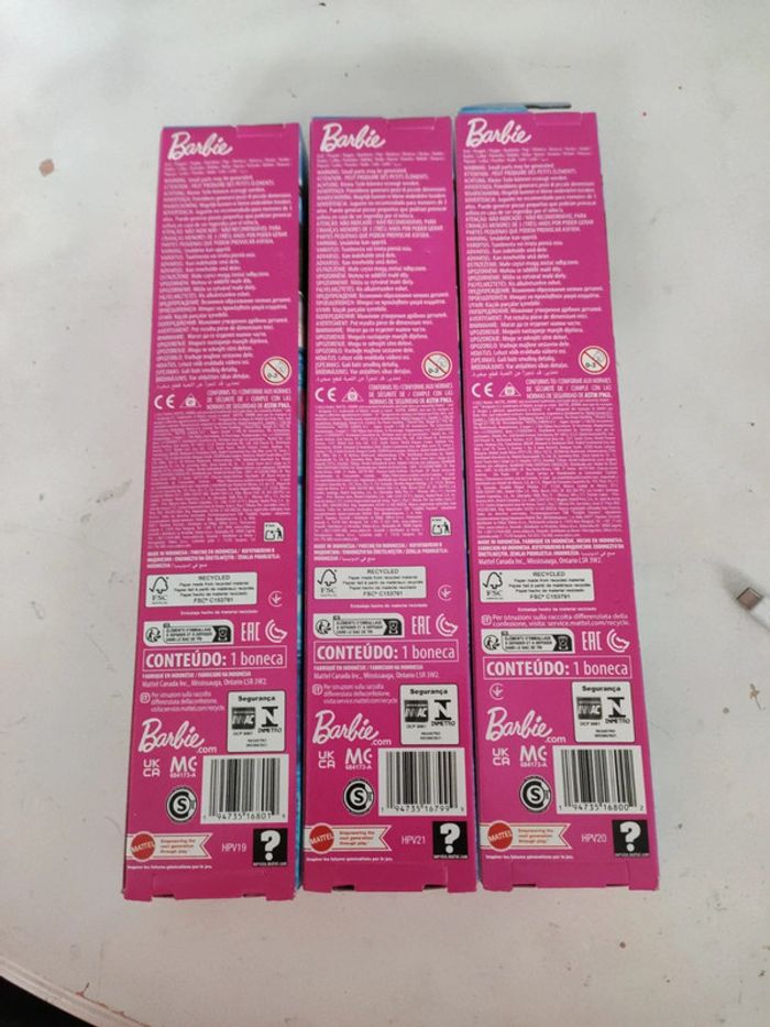 3 Barbie nageuses neuves en boite - photo numéro 3