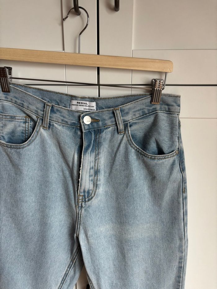 Jeans à trous - photo numéro 2