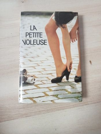 La petite voleuse