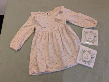 Robe blanche a cœurs rose 12-18 mois