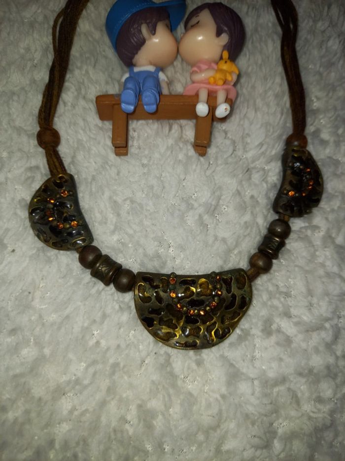 Collier ethnique marron / beige comme neuf - photo numéro 5