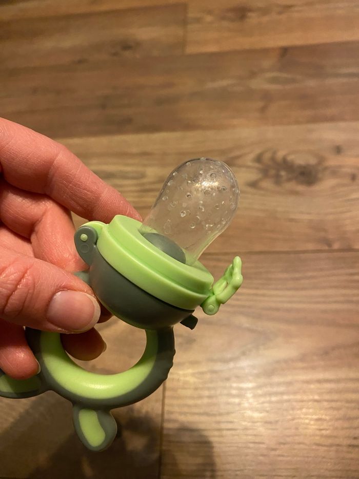 Lot Machouilleur et cuillères d’apprentissage bébé - photo numéro 10