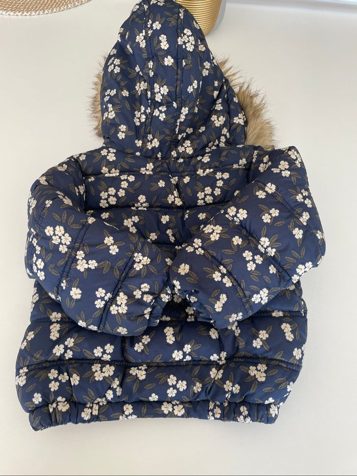 Doudoune fille hiver  24 mois - photo numéro 2