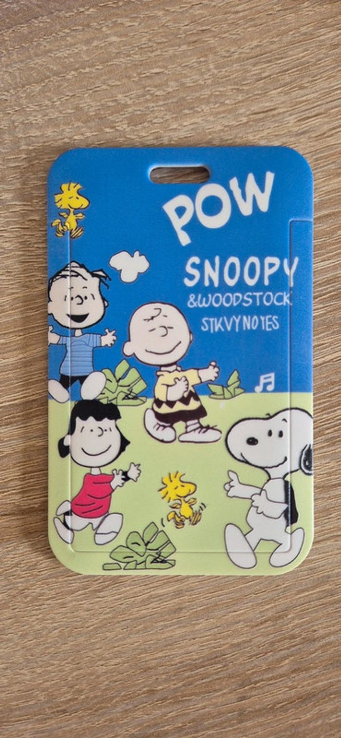 Porte carte d'identité Snoopy avec lanière fantaisie. - photo numéro 2