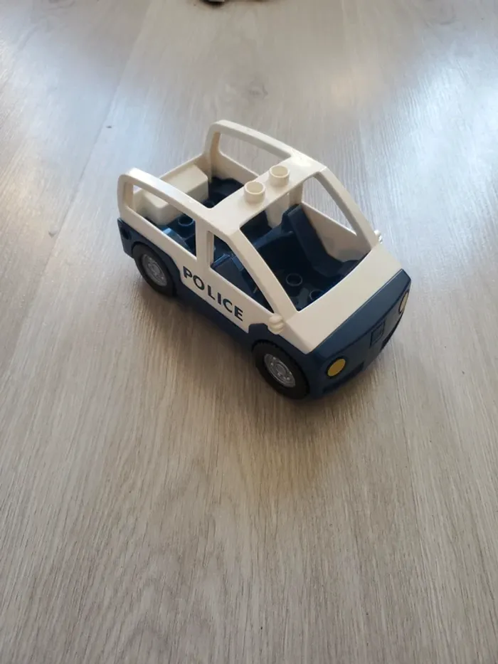Voiture police lego duplo - photo numéro 2