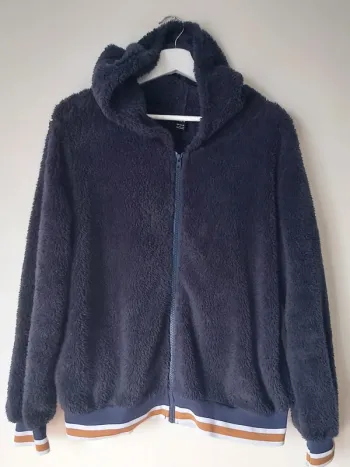 Blouson bleu marine tout doux