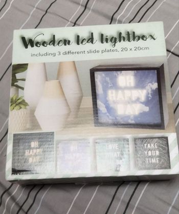 Panneau lumineux à messages