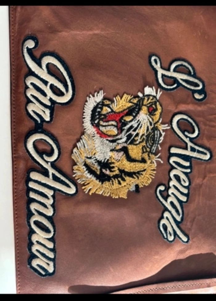 Pochette Gucci en cuir marron - "L’Aveugle par Amour" - photo numéro 12