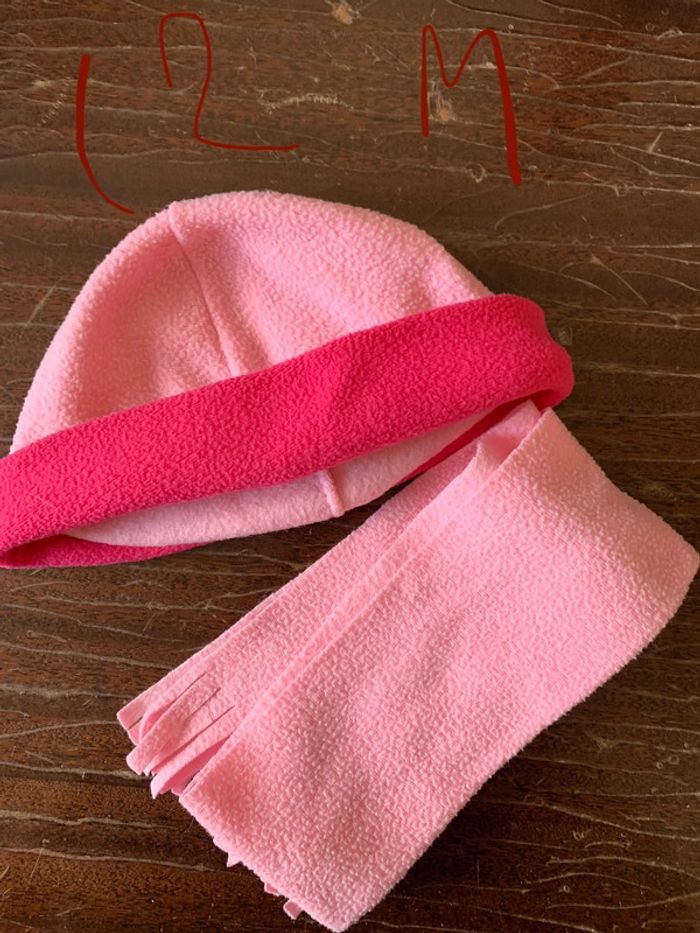 Ensemble bonnet et écharpe