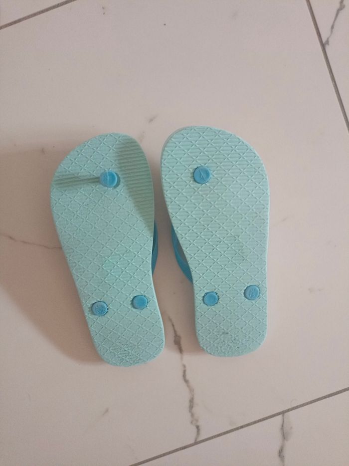 Tongs pointure 33 /34 - photo numéro 4