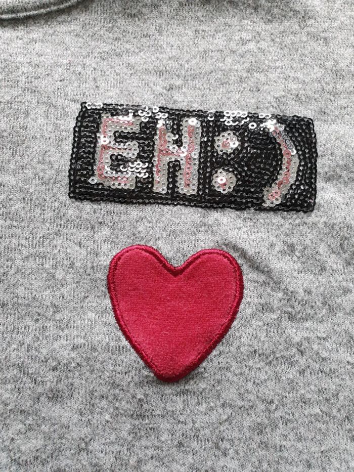 Très beau pull fin 3 ans - photo numéro 2