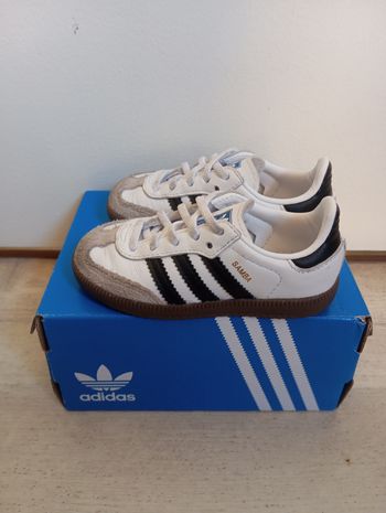 Adidas samba