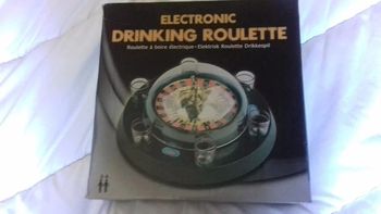 Jeu drinking roulettes. neuf