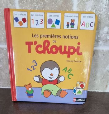 livre T'choupi les premières notions