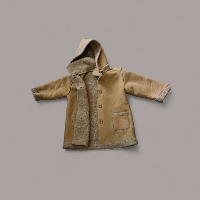 C&A manteau long capuche fille 2 ans