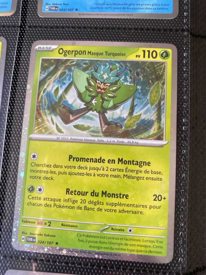 Carte Pokémon holographique neuf