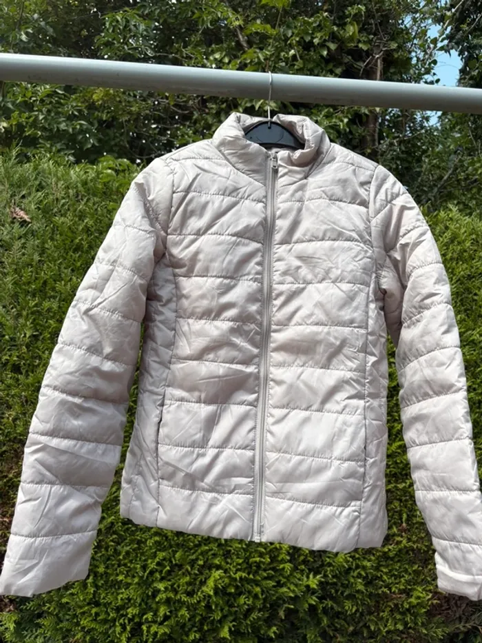 Veste matelassée légère et chaude beige crème – Marque In Extenso
