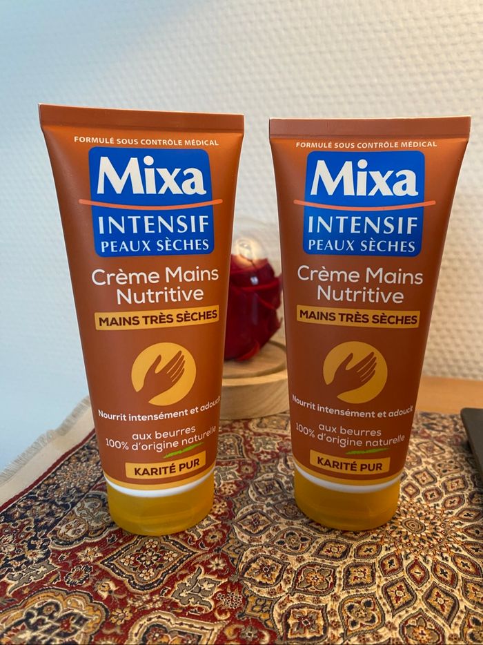Lot Mixa intensif crème mains peux sèches karité