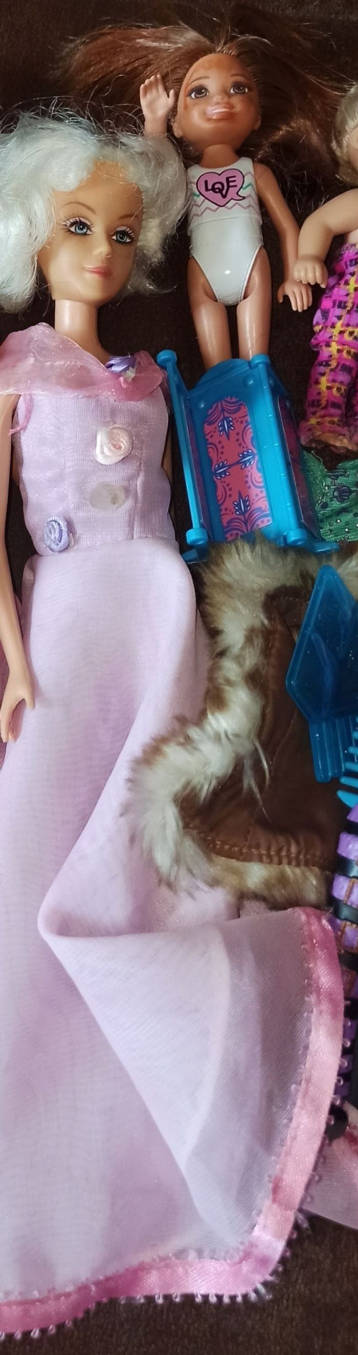 Lot de poupées Barbie - photo numéro 2
