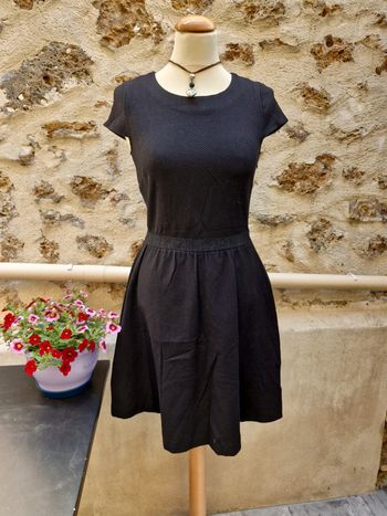 Robe noire 36 Promod