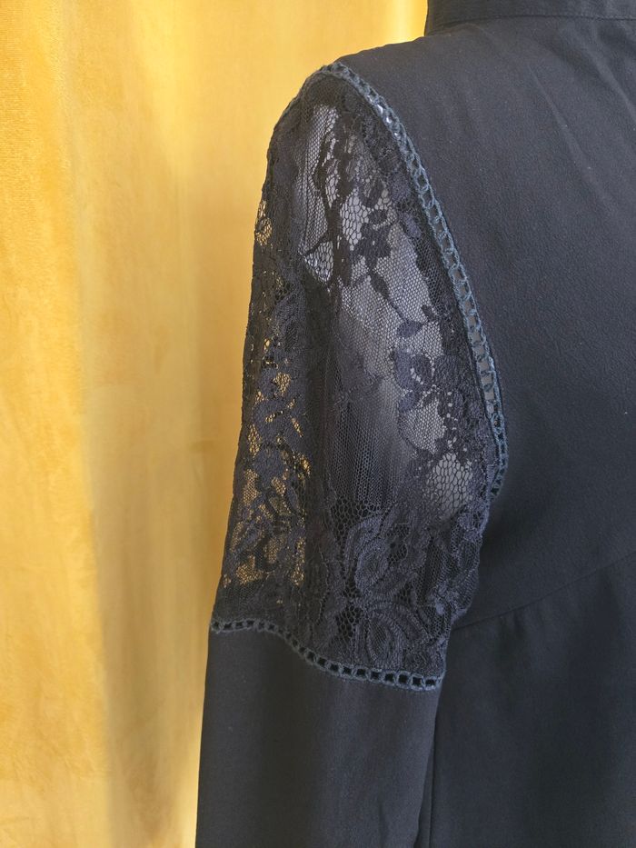 Chemise noire - photo numéro 2