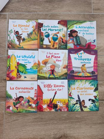 Lot de 9 livres collection McDonald's "les instruments de musique"