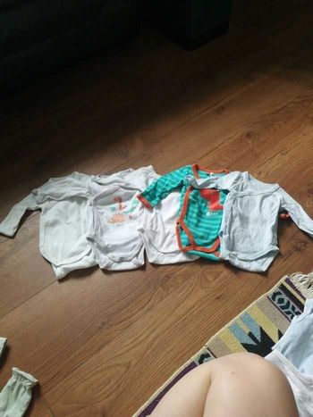 Lot de 5 bodies 1 mois manches longues