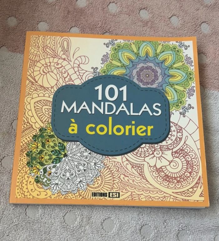 Livre coloriage 101 mandala