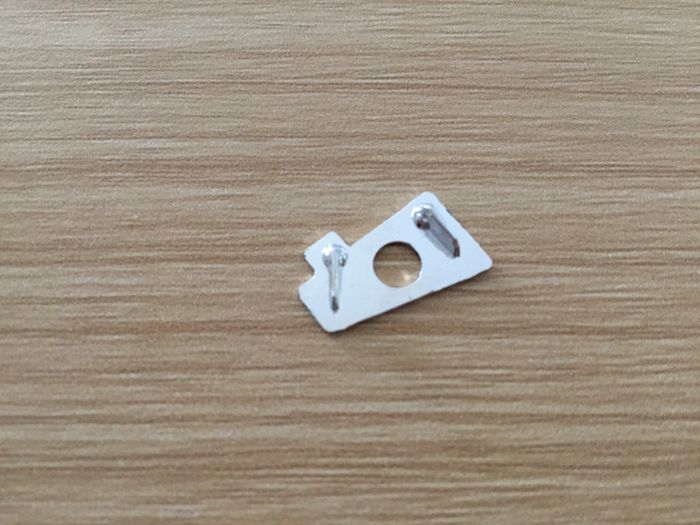 Poignée intérieur porte arrière gauche pièce miniature 1/18 Citroën 15cv traction 1952 Maisto #A40