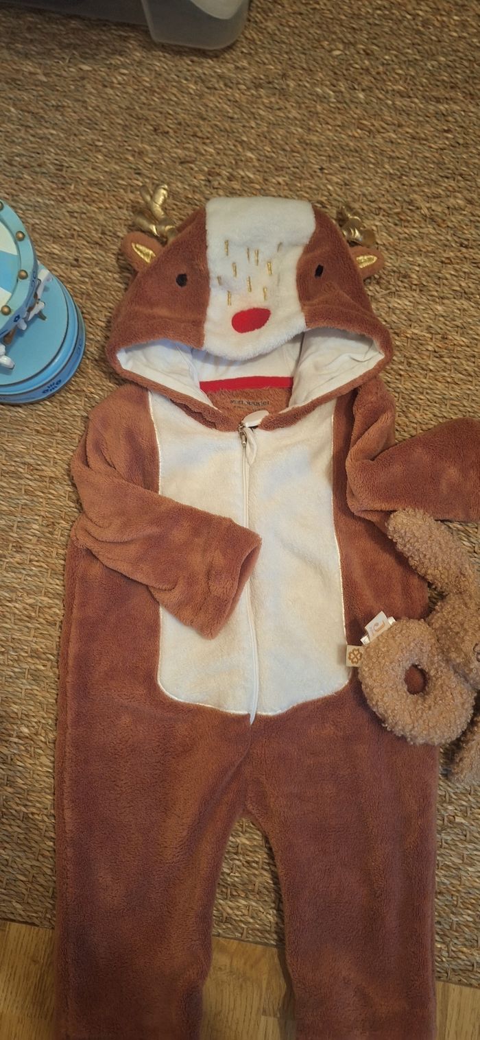 Combi Renne de Noël 6 mois - photo numéro 4
