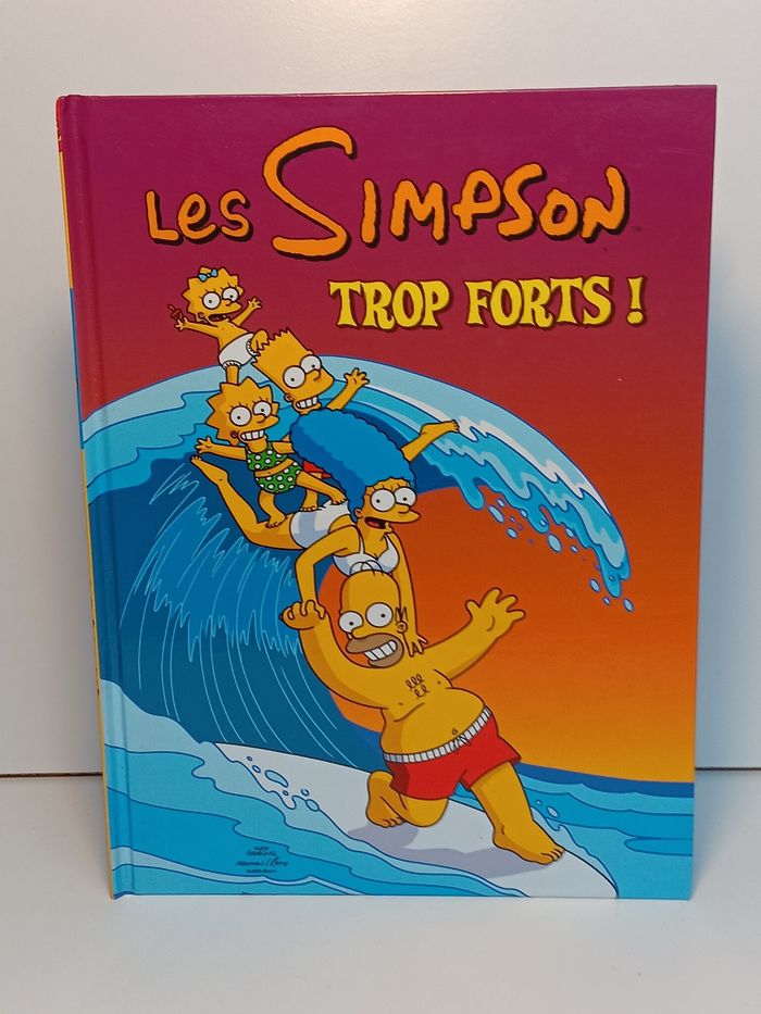 Livre Bande dessinée les Simpson Trop forts
