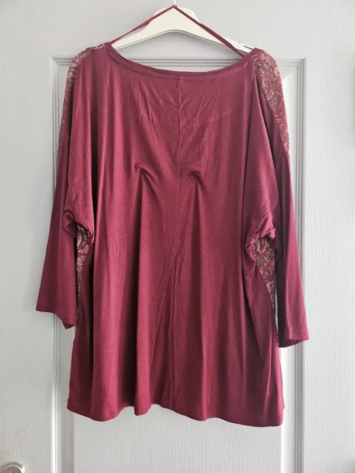 Blouse manches 3/4 femme - Taille 5 (44 / XXL) - Bréal - Bordeaux sérigraphie avec strass - photo numéro 3